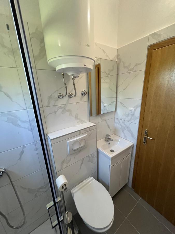 Apartmani Sekana สตารีกราด-ปาเคลนีซา ภายนอก รูปภาพ