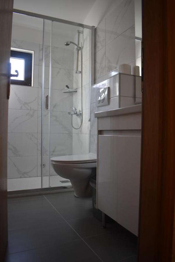 Apartmani Sekana สตารีกราด-ปาเคลนีซา ภายนอก รูปภาพ